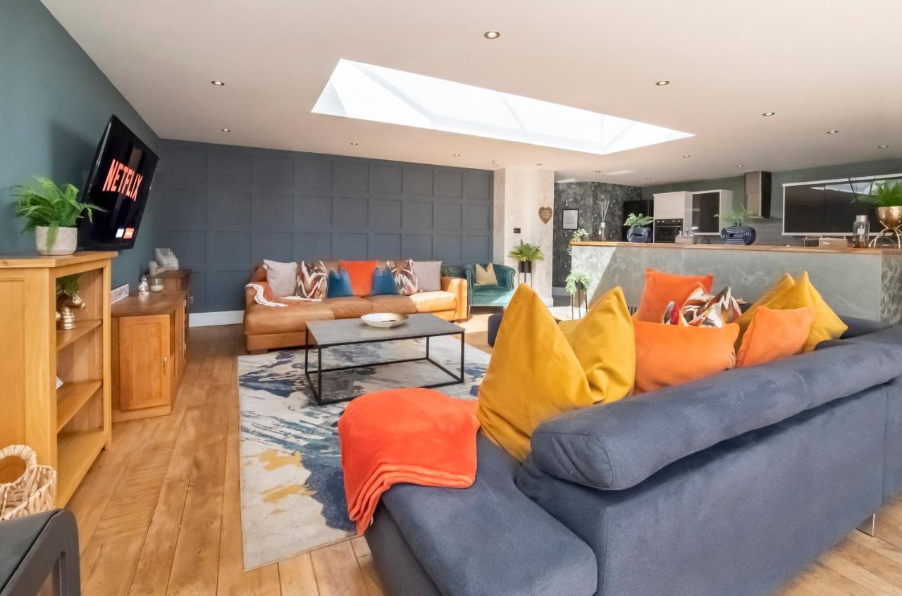 The Stables Luxury House With Hot Tub Lägenhet York Exteriör bild