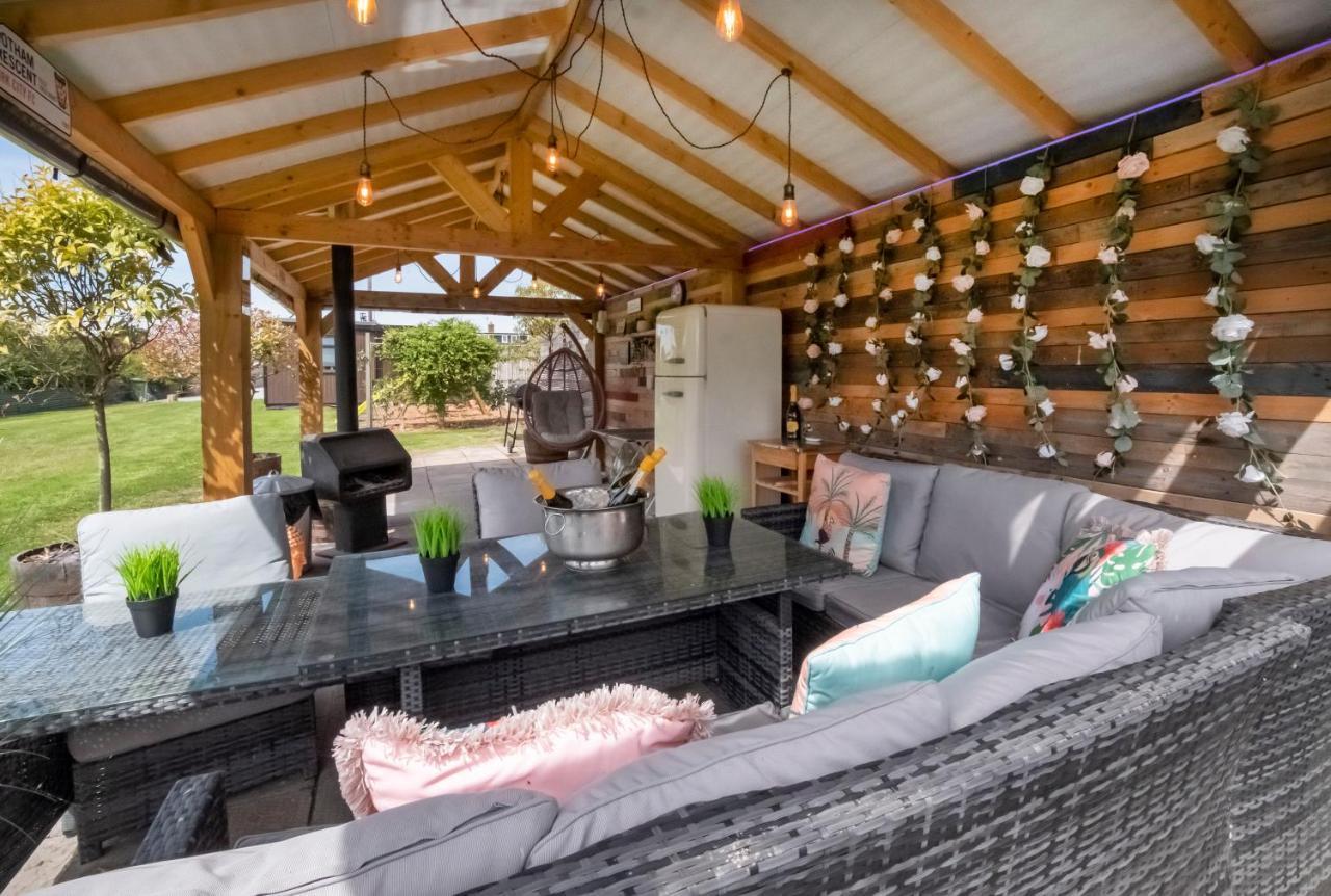 The Stables Luxury House With Hot Tub Lägenhet York Exteriör bild
