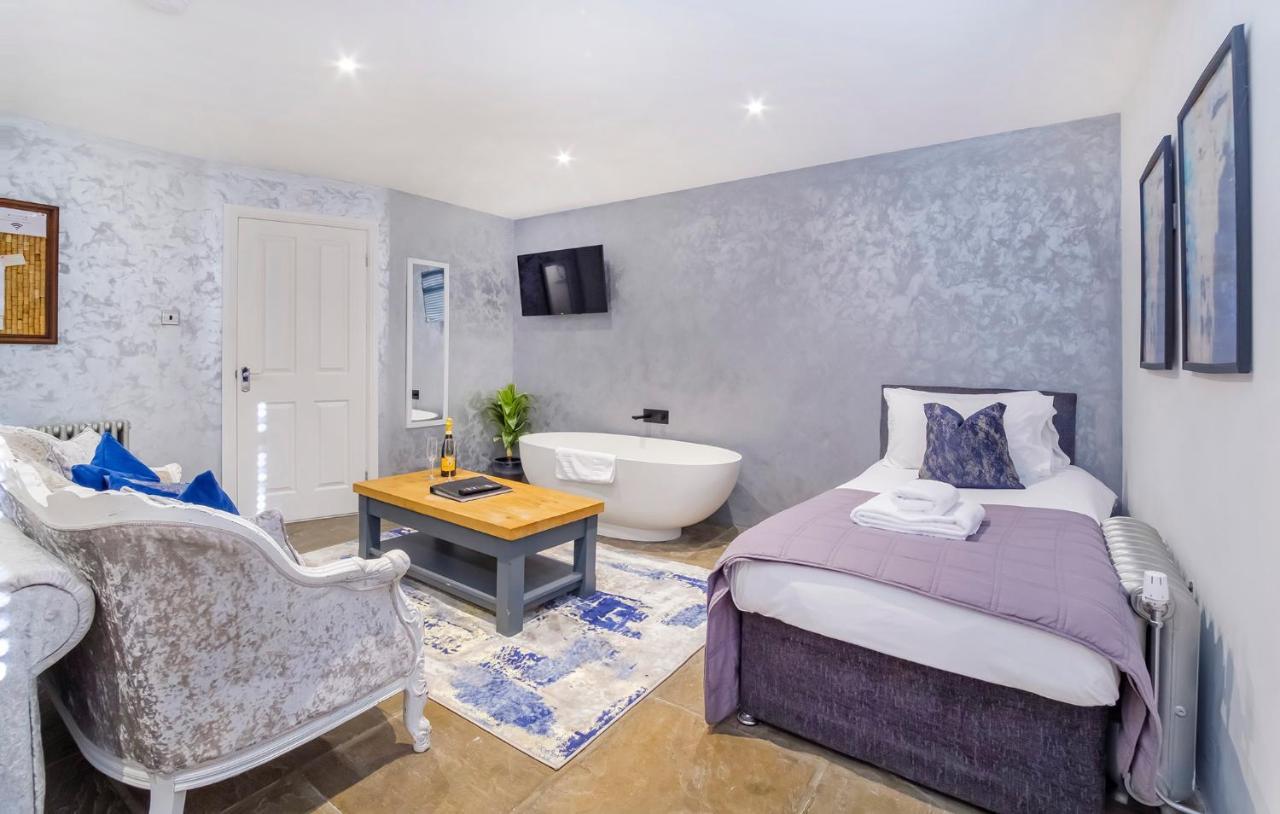The Stables Luxury House With Hot Tub Lägenhet York Exteriör bild